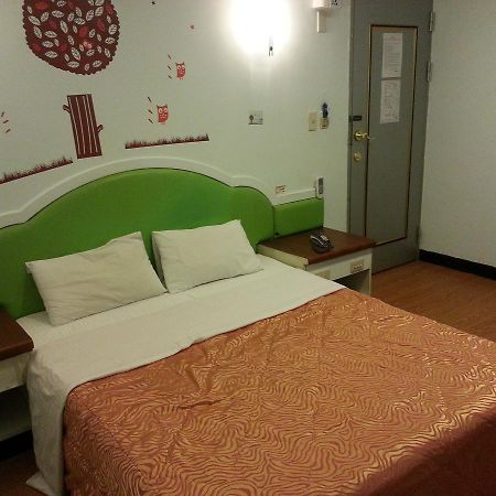 Rido Hotel Taichung Esterno foto