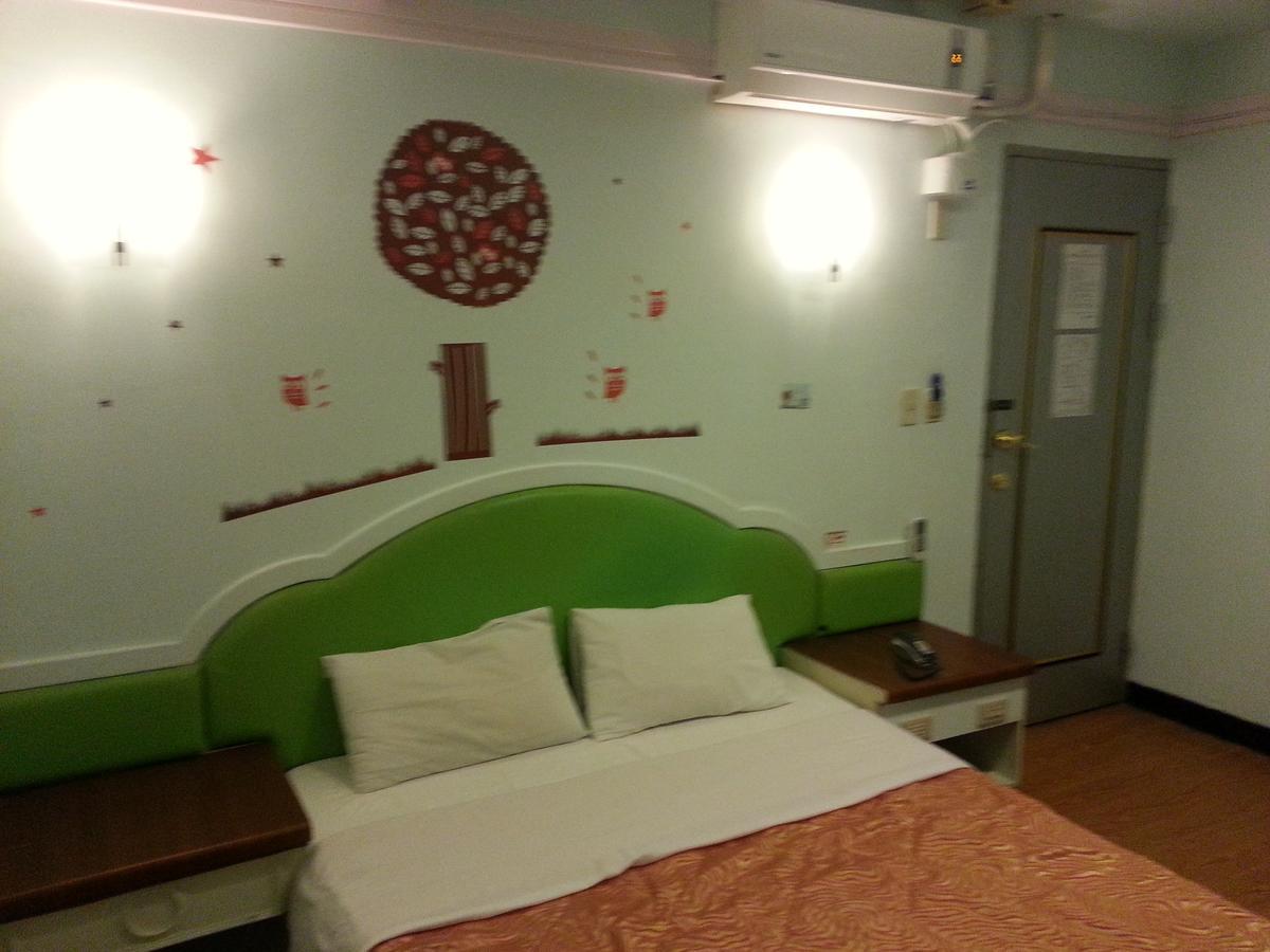 Rido Hotel Taichung Esterno foto