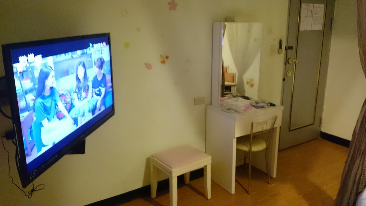 Rido Hotel Taichung Esterno foto