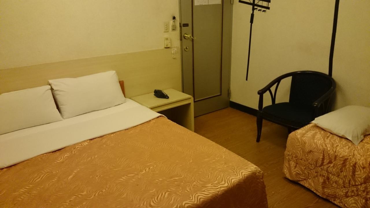 Rido Hotel Taichung Esterno foto