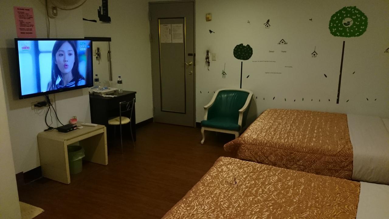 Rido Hotel Taichung Esterno foto