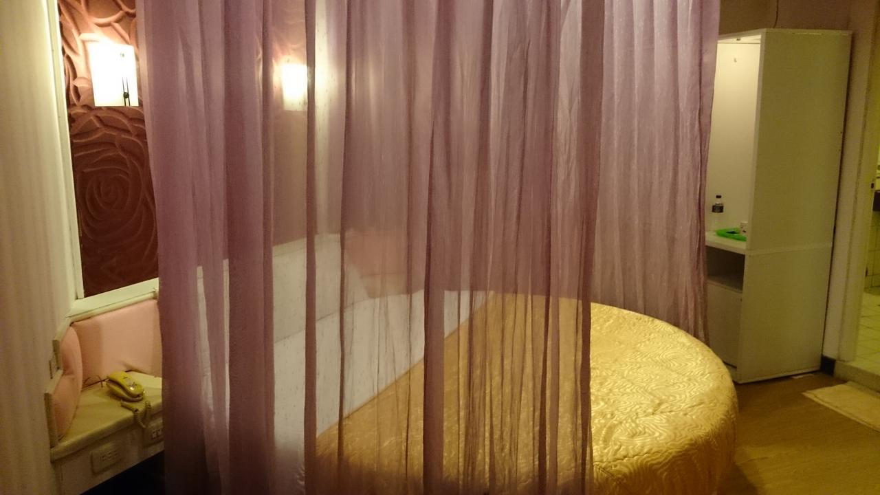 Rido Hotel Taichung Esterno foto