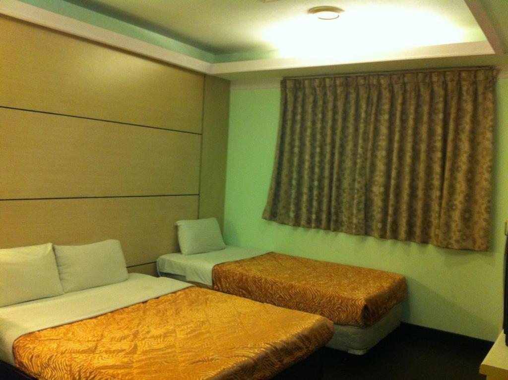 Rido Hotel Taichung Esterno foto